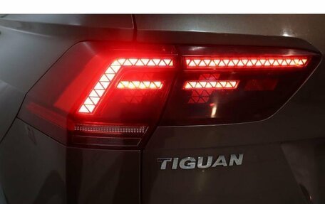 Volkswagen Tiguan II, 2017 год, 2 649 000 рублей, 27 фотография