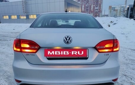 Volkswagen Jetta VI, 2011 год, 1 130 000 рублей, 7 фотография
