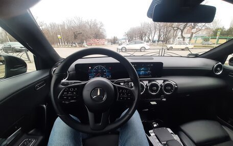Mercedes-Benz A-Класс, 2019 год, 2 931 000 рублей, 9 фотография