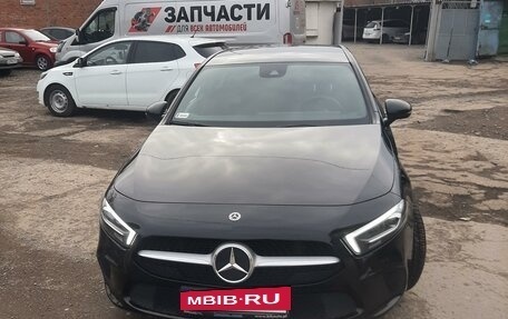 Mercedes-Benz A-Класс, 2019 год, 2 931 000 рублей, 4 фотография