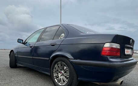 BMW 3 серия, 1991 год, 345 000 рублей, 13 фотография