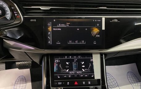 Audi Q8 I, 2022 год, 11 200 000 рублей, 17 фотография