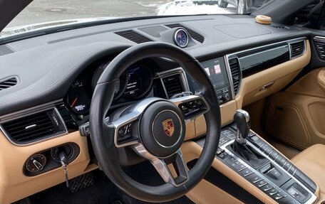 Porsche Macan I рестайлинг, 2017 год, 3 990 000 рублей, 7 фотография