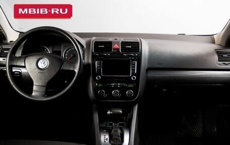 Volkswagen Jetta VI, 2008 год, 635 000 рублей, 6 фотография