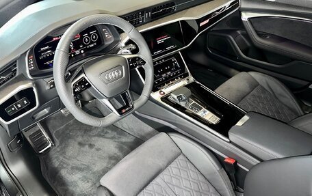 Audi RS 6, 2023 год, 17 355 000 рублей, 7 фотография