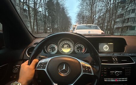 Mercedes-Benz C-Класс, 2012 год, 1 650 000 рублей, 8 фотография