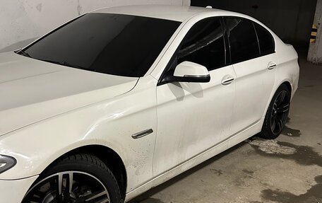 BMW 5 серия, 2013 год, 2 420 000 рублей, 3 фотография