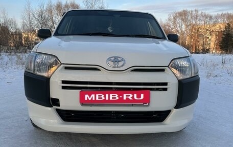 Toyota Probox I, 2017 год, 1 000 000 рублей, 2 фотография