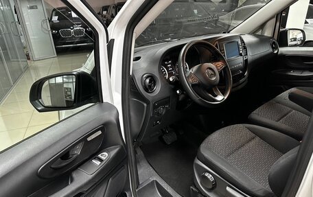 Mercedes-Benz Vito, 2021 год, 4 000 000 рублей, 9 фотография