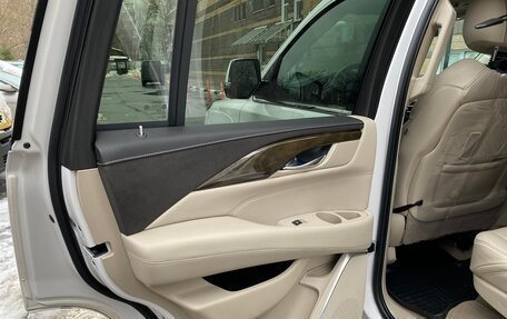 Cadillac Escalade IV, 2020 год, 6 850 000 рублей, 7 фотография