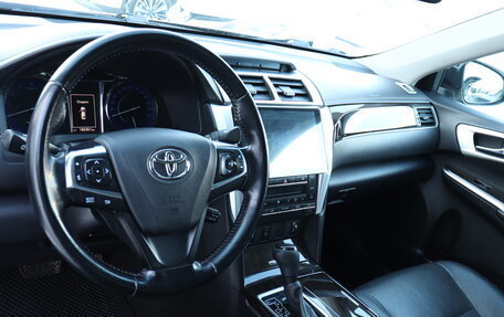 Toyota Camry, 2016 год, 1 946 000 рублей, 7 фотография