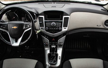 Chevrolet Cruze II, 2012 год, 989 000 рублей, 5 фотография