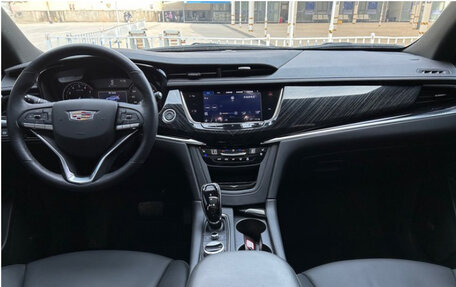 Cadillac XT6 I, 2021 год, 4 400 000 рублей, 15 фотография