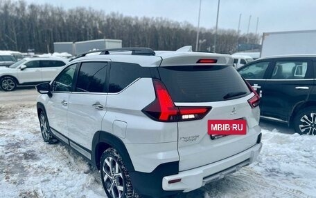 Mitsubishi Xpander, 2023 год, 3 299 000 рублей, 4 фотография
