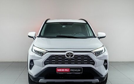 Toyota RAV4, 2021 год, 4 500 000 рублей, 2 фотография