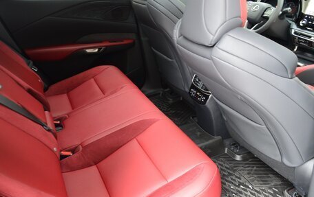 Lexus RX IV рестайлинг, 2023 год, 9 800 000 рублей, 26 фотография