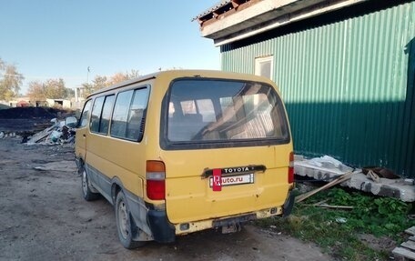 Toyota HiAce H100, 1993 год, 130 000 рублей, 5 фотография