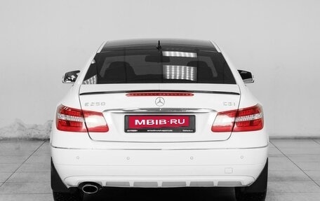 Mercedes-Benz E-Класс, 2011 год, 2 169 000 рублей, 4 фотография