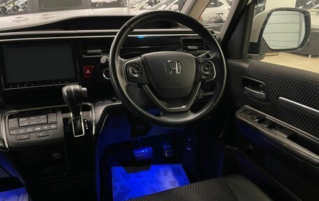 Honda Stepwgn IV, 2016 год, 2 449 999 рублей, 14 фотография