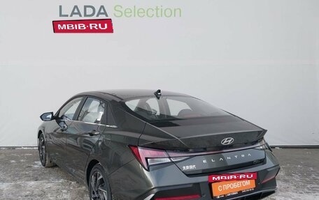 Hyundai Elantra, 2023 год, 2 520 000 рублей, 7 фотография
