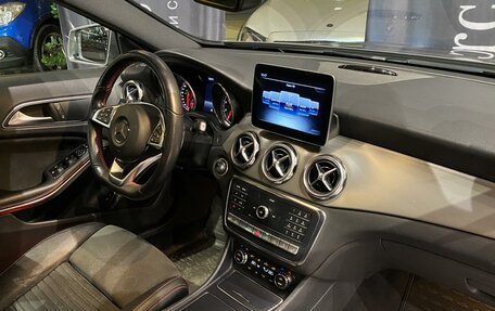 Mercedes-Benz GLA, 2018 год, 2 950 000 рублей, 4 фотография
