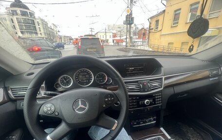 Mercedes-Benz E-Класс, 2009 год, 1 570 000 рублей, 10 фотография