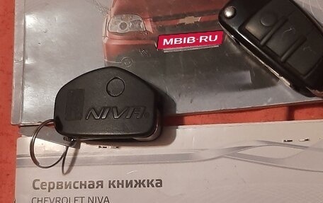 Chevrolet Niva I рестайлинг, 2012 год, 420 000 рублей, 4 фотография