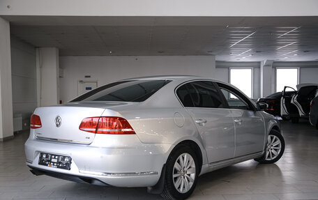 Volkswagen Passat B7, 2011 год, 1 314 000 рублей, 3 фотография