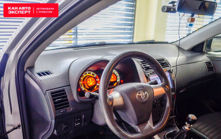 Toyota Corolla, 2013 год, 1 160 000 рублей, 5 фотография