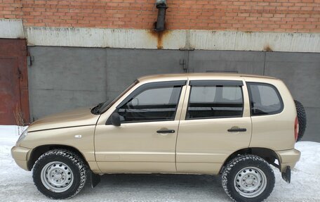 Chevrolet Niva I рестайлинг, 2004 год, 385 000 рублей, 11 фотография