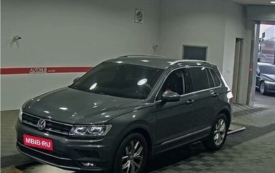 Volkswagen Tiguan II, 2020 год, 3 650 000 рублей, 1 фотография