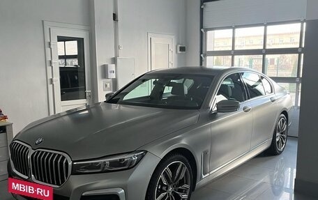 BMW 7 серия, 2019 год, 7 100 000 рублей, 3 фотография