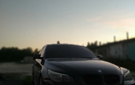 BMW 5 серия, 2005 год, 1 300 000 рублей, 14 фотография