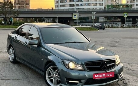 Mercedes-Benz C-Класс, 2011 год, 1 755 000 рублей, 30 фотография