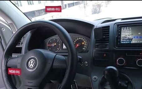 Volkswagen Transporter T5 рестайлинг, 2012 год, 1 700 000 рублей, 6 фотография