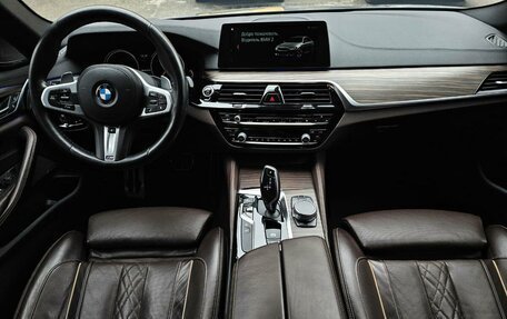 BMW 5 серия, 2018 год, 4 799 000 рублей, 11 фотография