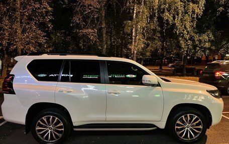 Toyota Land Cruiser Prado 150 рестайлинг 2, 2018 год, 5 500 000 рублей, 3 фотография