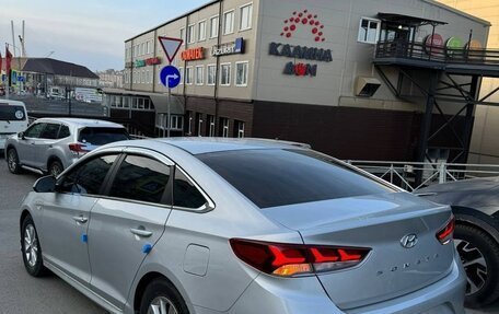 Hyundai Sonata VII, 2020 год, 2 100 000 рублей, 2 фотография