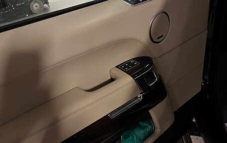 Land Rover Range Rover IV рестайлинг, 2016 год, 6 500 000 рублей, 12 фотография