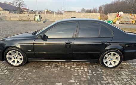 BMW 5 серия, 2002 год, 930 000 рублей, 9 фотография