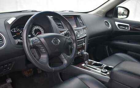 Nissan Pathfinder, 2015 год, 2 573 000 рублей, 13 фотография