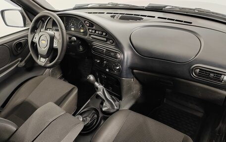 Chevrolet Niva I рестайлинг, 2018 год, 929 000 рублей, 13 фотография