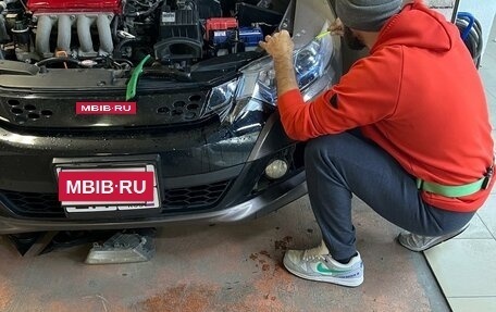 Honda Insight II рестайлинг, 2013 год, 1 390 000 рублей, 7 фотография