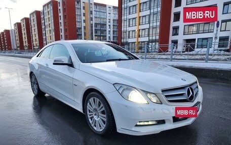 Mercedes-Benz E-Класс, 2011 год, 1 555 000 рублей, 7 фотография