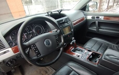 Volkswagen Touareg III, 2006 год, 849 000 рублей, 10 фотография