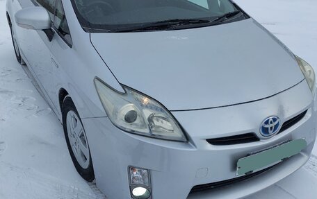 Toyota Prius, 2010 год, 990 000 рублей, 3 фотография