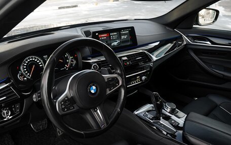 BMW 5 серия, 2018 год, 4 444 000 рублей, 13 фотография