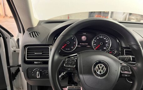 Volkswagen Touareg III, 2017 год, 4 150 000 рублей, 12 фотография