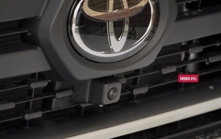 Toyota RAV4, 2023 год, 4 399 900 рублей, 10 фотография