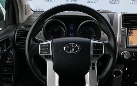 Toyota Land Cruiser Prado 150 рестайлинг 2, 2012 год, 2 890 000 рублей, 9 фотография
